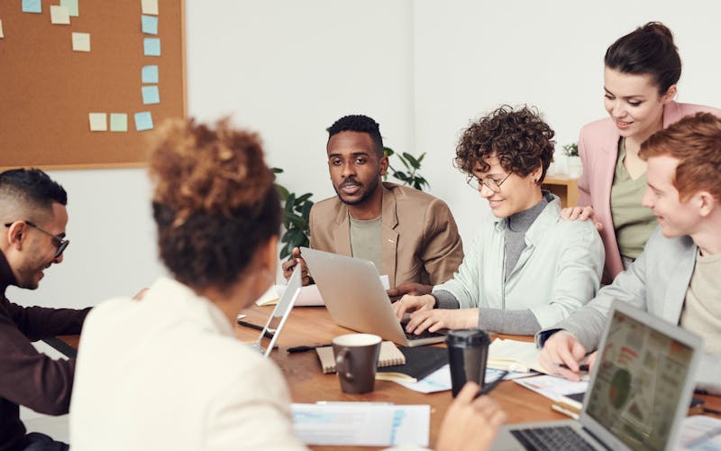 How to Build a Successful Multi-Vertical Marketplace: Complete Guide